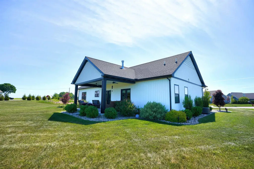 184 Queens Creek Drive Frankenmuth City MI 48734