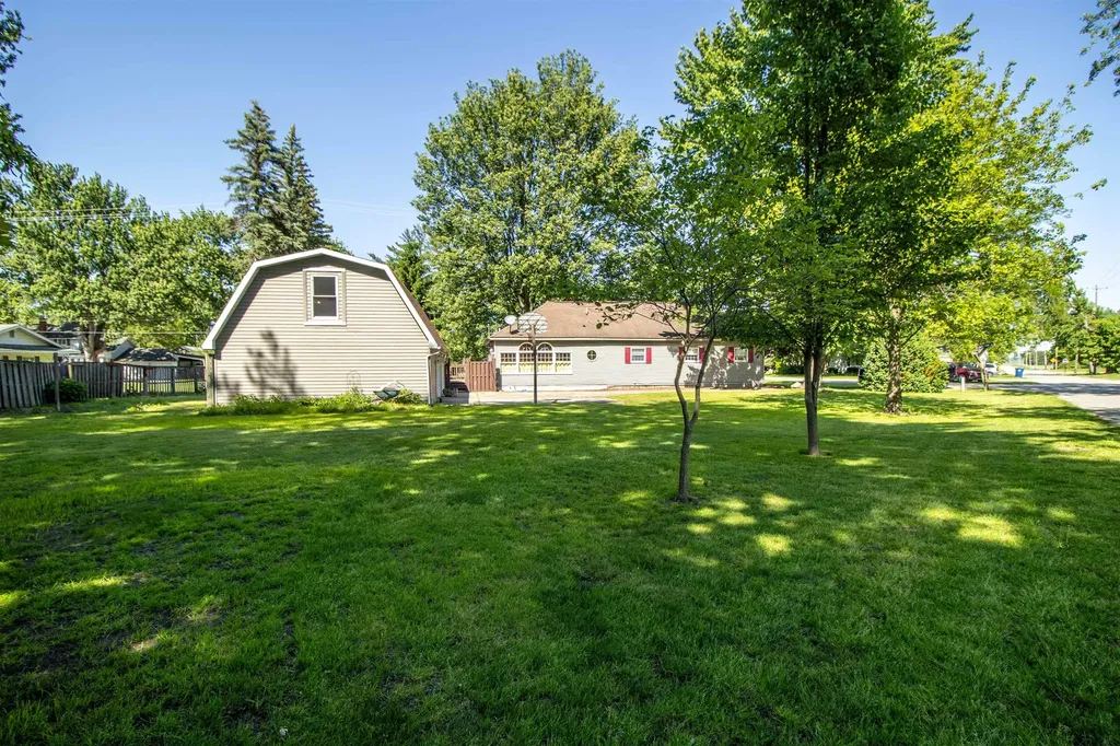 204 Clifford Street St. Charles Village MI 48655