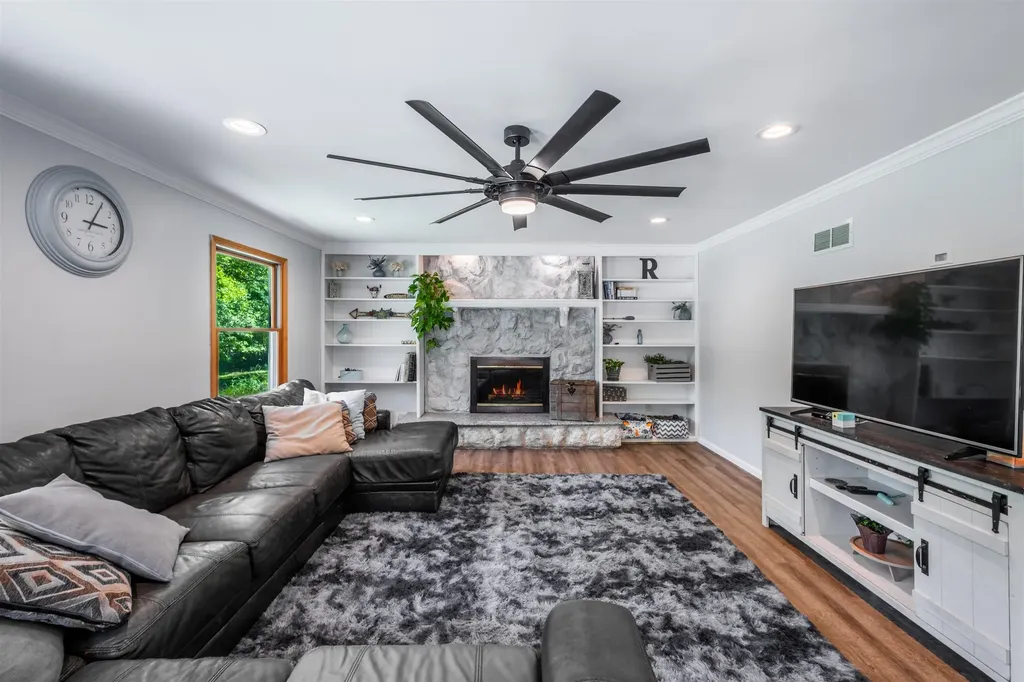 3392 Breezewood Court Brandon Charter Township MI 48462