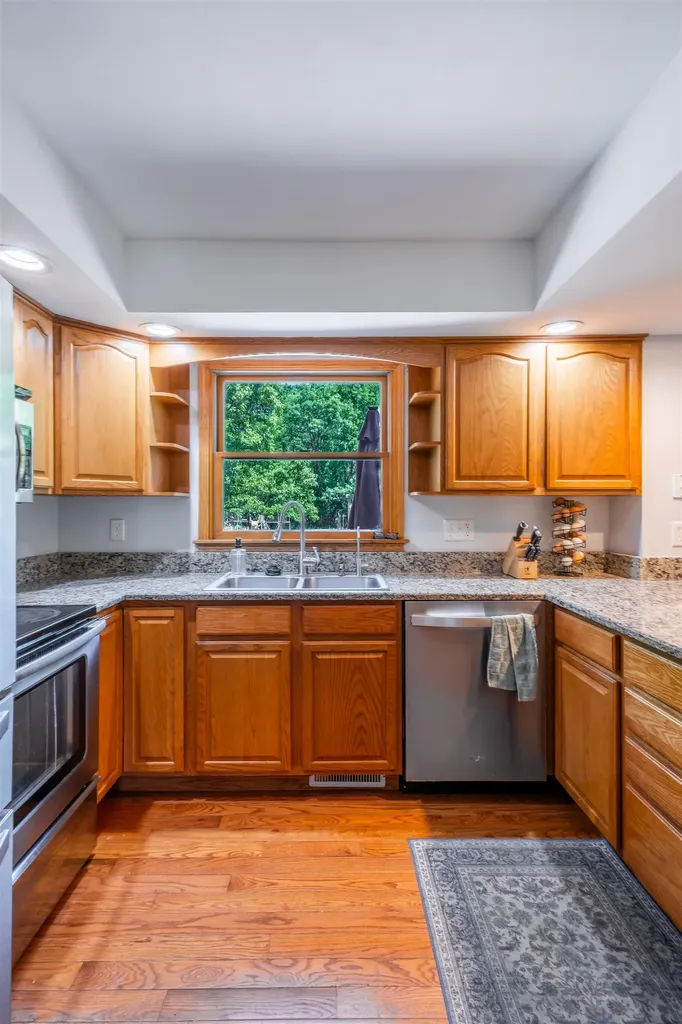 3392 Breezewood Court Brandon Charter Township MI 48462