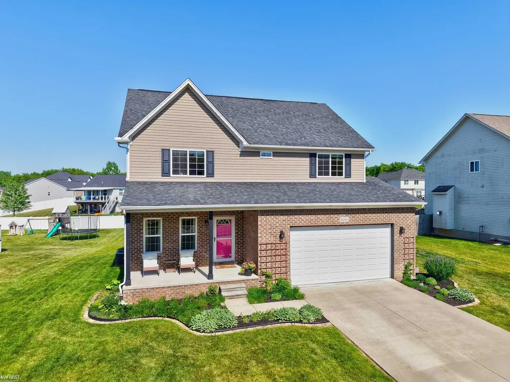 8101 Peninsula Circle Mundy Township MI 48439
