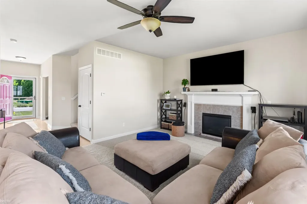 8101 Peninsula Circle Mundy Township MI 48439