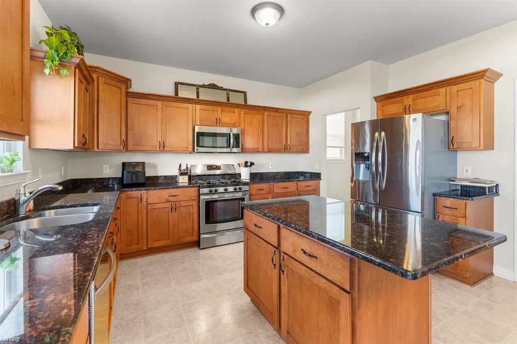 8101 Peninsula Circle Mundy Township MI 48439