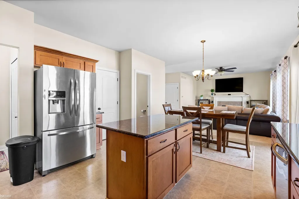 8101 Peninsula Circle Mundy Township MI 48439