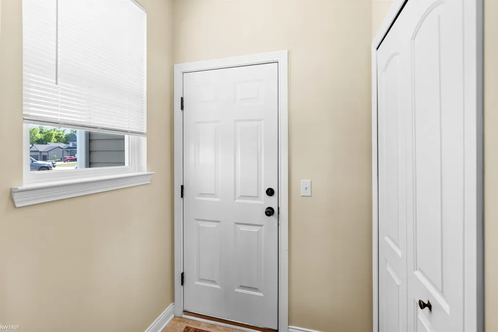 8101 Peninsula Circle Mundy Township MI 48439