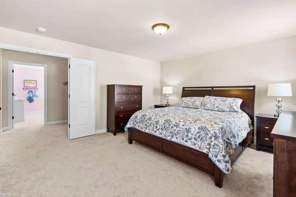 8101 Peninsula Circle Mundy Township MI 48439