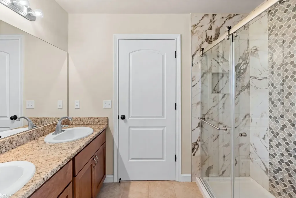 8101 Peninsula Circle Mundy Township MI 48439