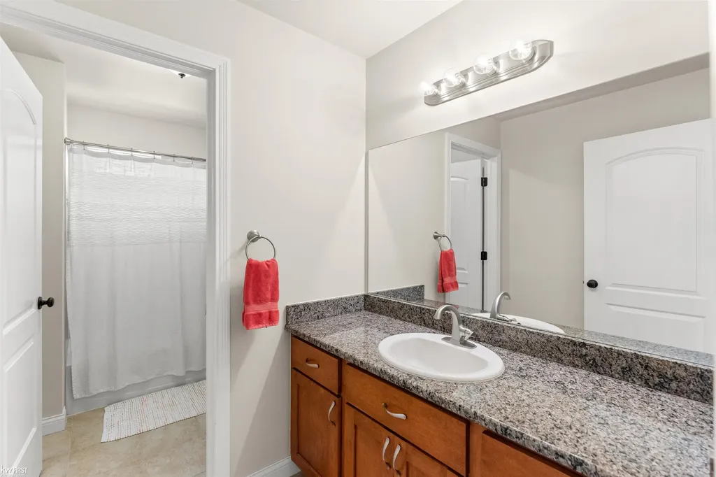 8101 Peninsula Circle Mundy Township MI 48439