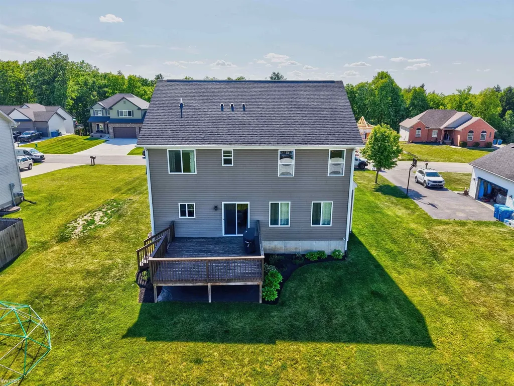 8101 Peninsula Circle Mundy Township MI 48439