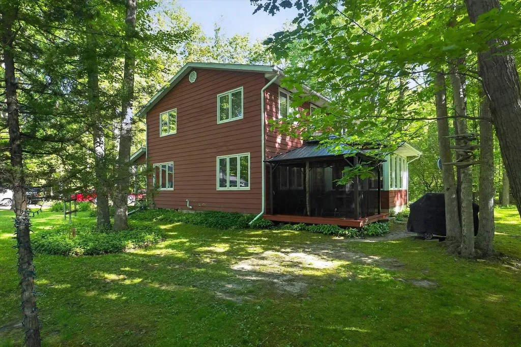 12385 Baumgartner Road Swan Creek Township MI 48655