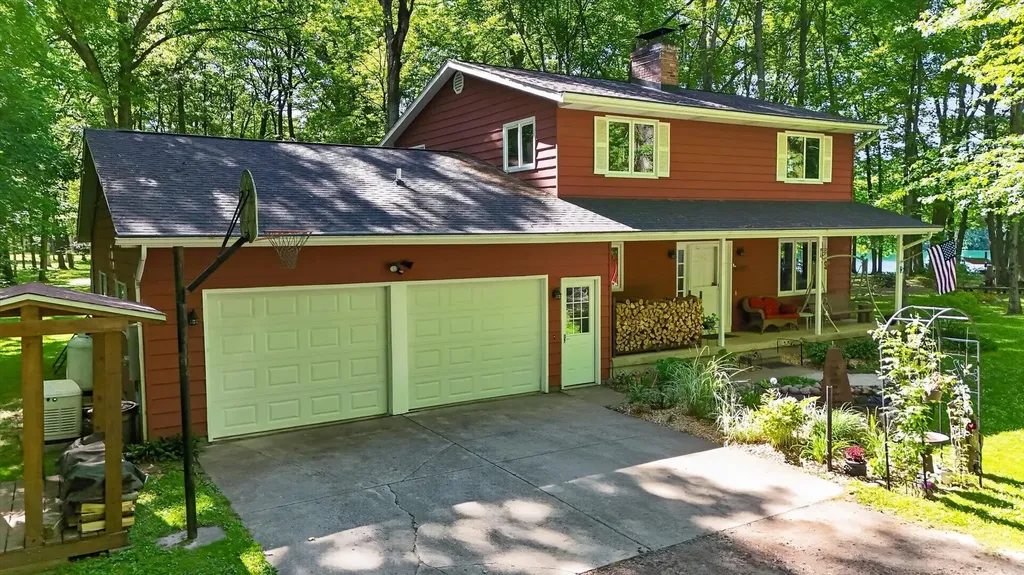12385 Baumgartner Road Swan Creek Township MI 48655