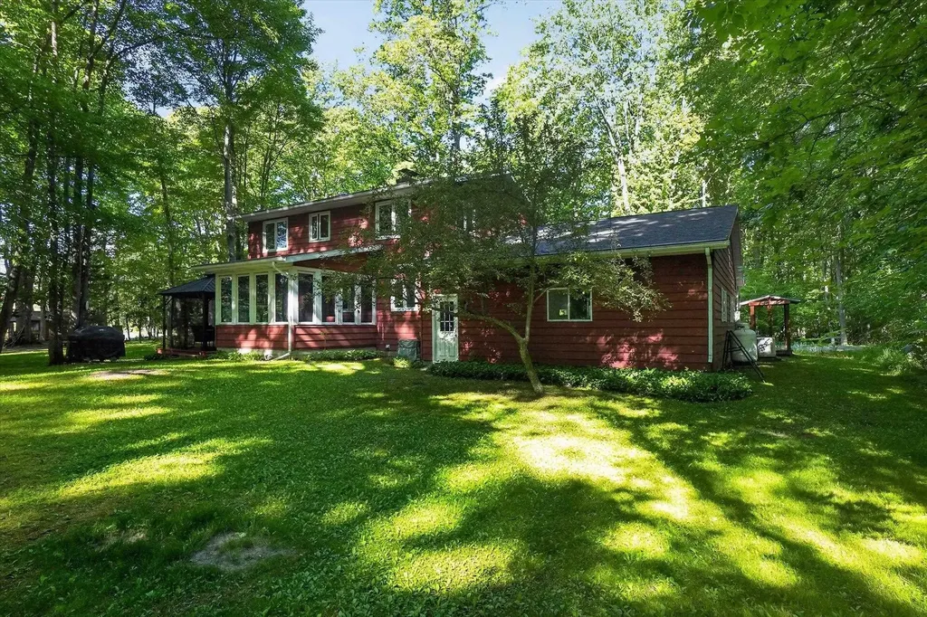 12385 Baumgartner Road Swan Creek Township MI 48655