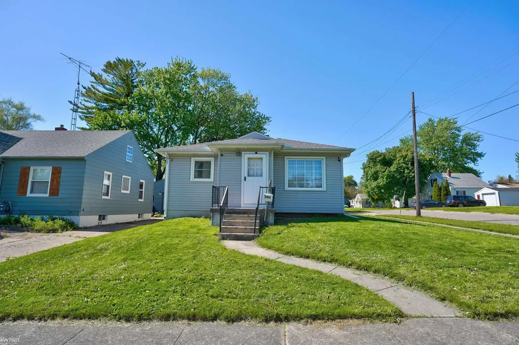 3102 Yale Street Flint City MI 48503