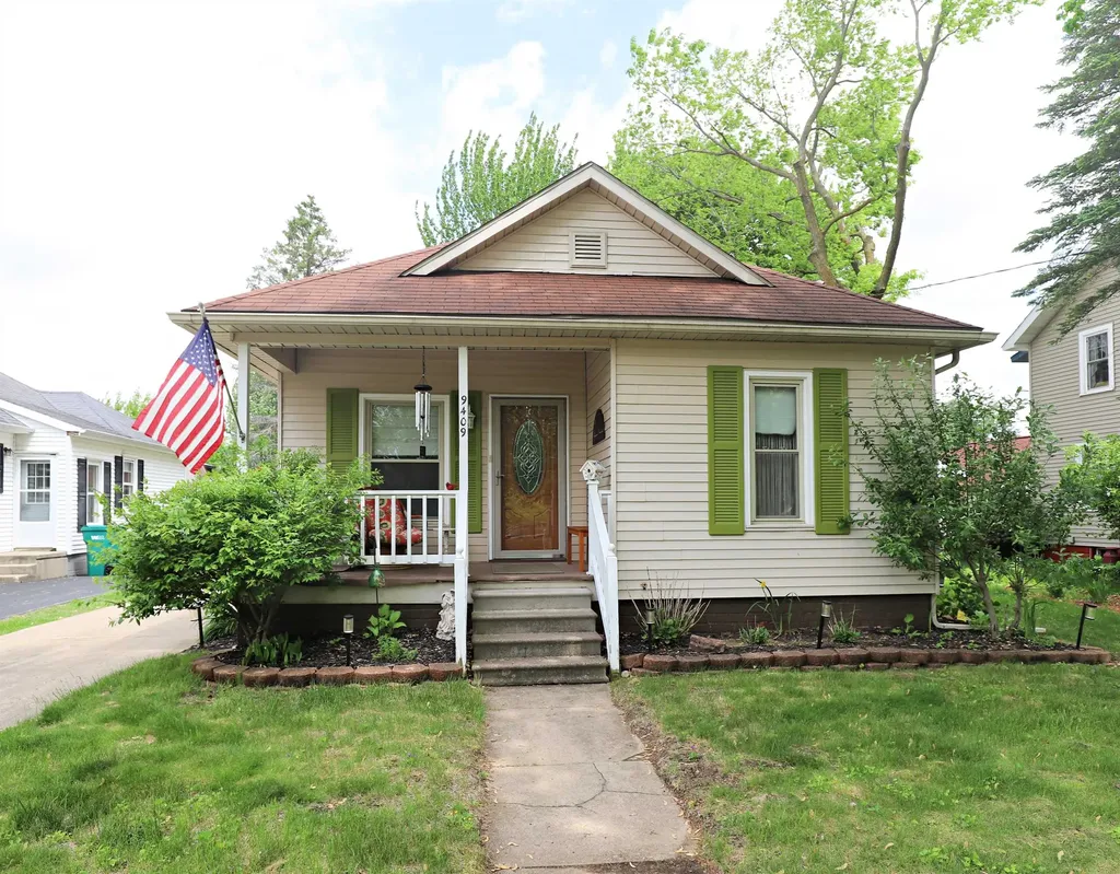 9409 Butternut Street New Lothrop Village MI 48460