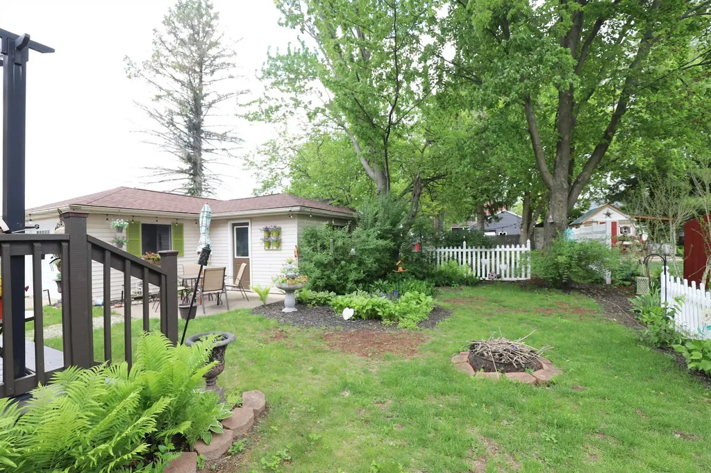 9409 Butternut Street New Lothrop Village MI 48460