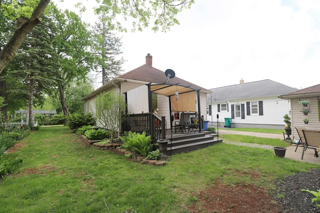 9409 Butternut Street New Lothrop Village MI 48460