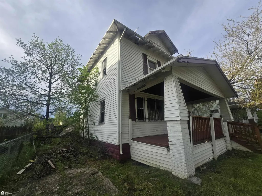 124 W Rankin Street Flint City MI 48505