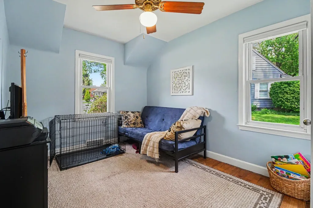 88 Hill Circle Drive Waterford Charter Township MI 48328