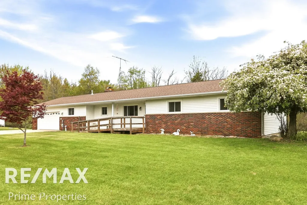 4301 Curtis Road Bridgeport Charter Township MI 48415
