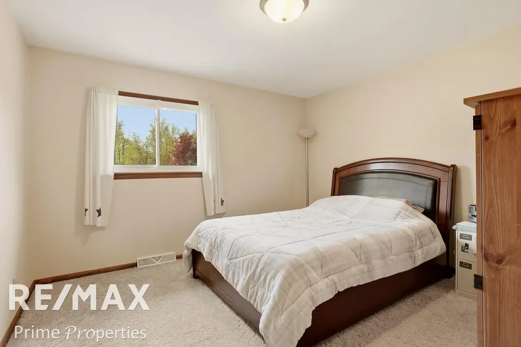 4301 Curtis Road Bridgeport Charter Township MI 48415