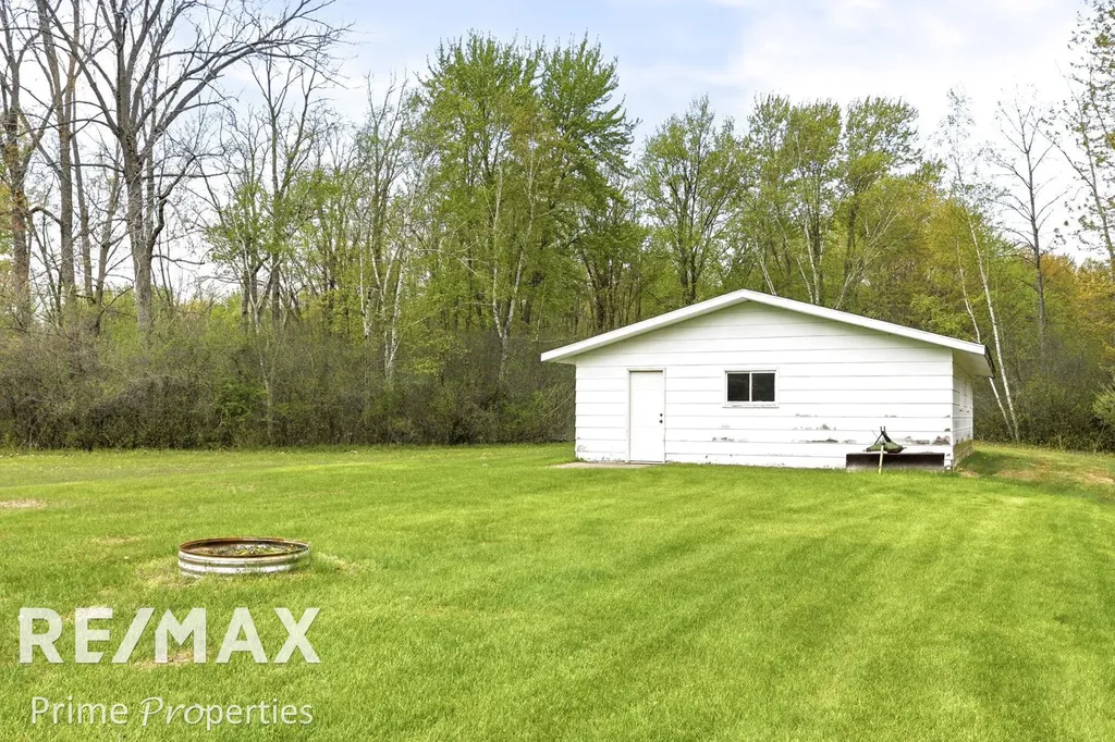 4301 Curtis Road Bridgeport Charter Township MI 48415
