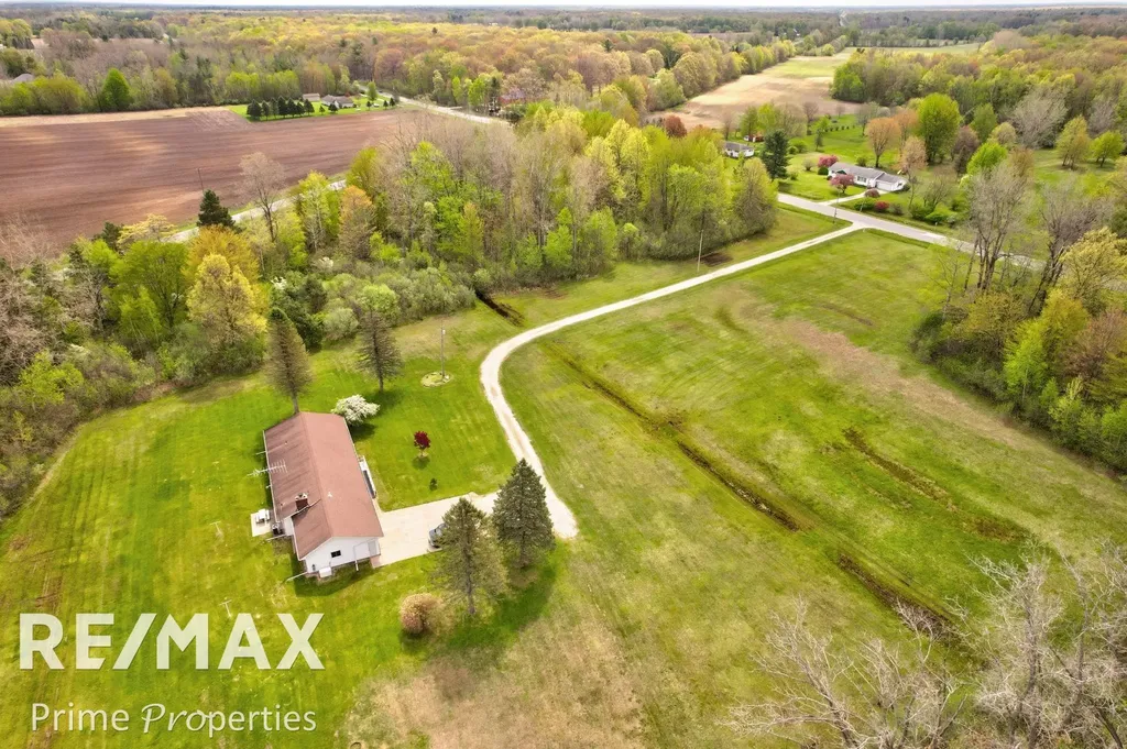 4301 Curtis Road Bridgeport Charter Township MI 48415
