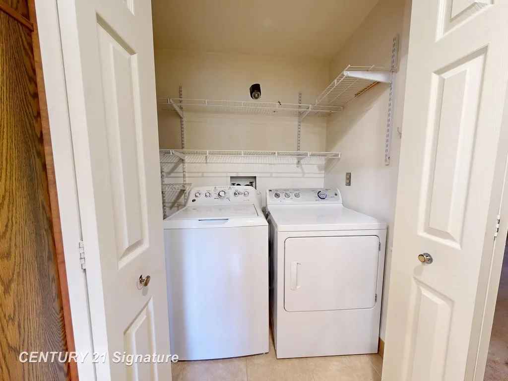 5501 Calkins Road Flint Charter Township MI 48532
