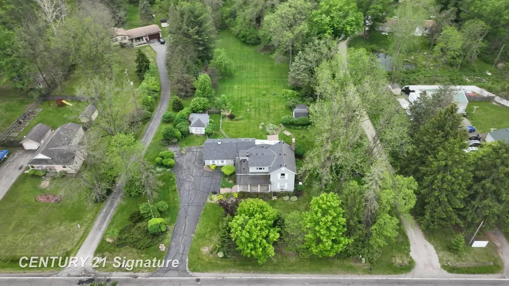 5501 Calkins Road Flint Charter Township MI 48532