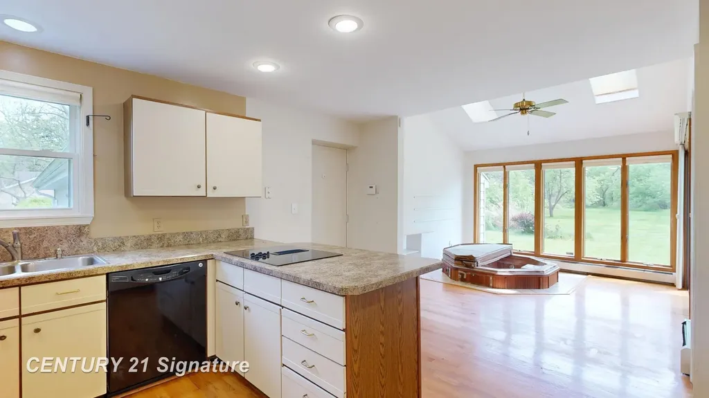 5501 Calkins Road Flint Charter Township MI 48532