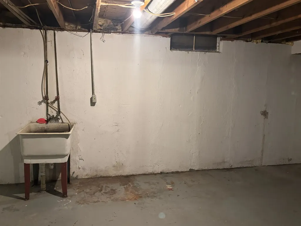 2222 Nebraska Avenue Bridgeport Charter Township MI 48601