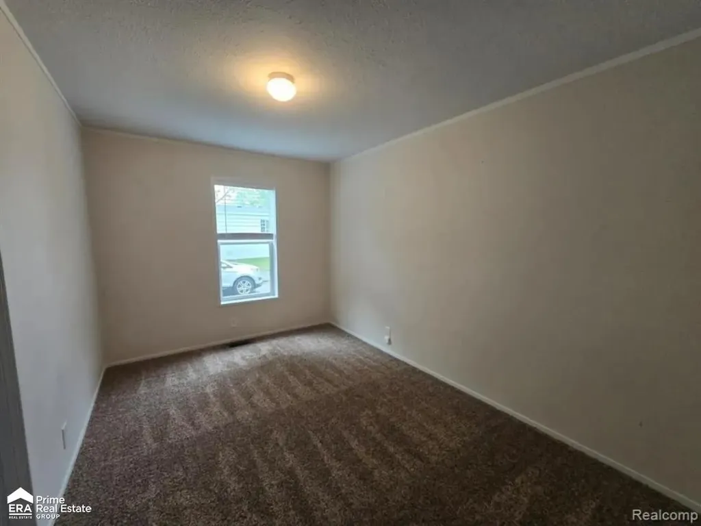 4101 S Sheridan Road Lennon Village MI 48449