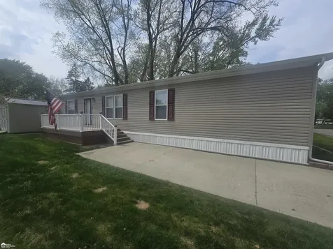 4101 S Sheridan Road Lennon Village MI 48449
