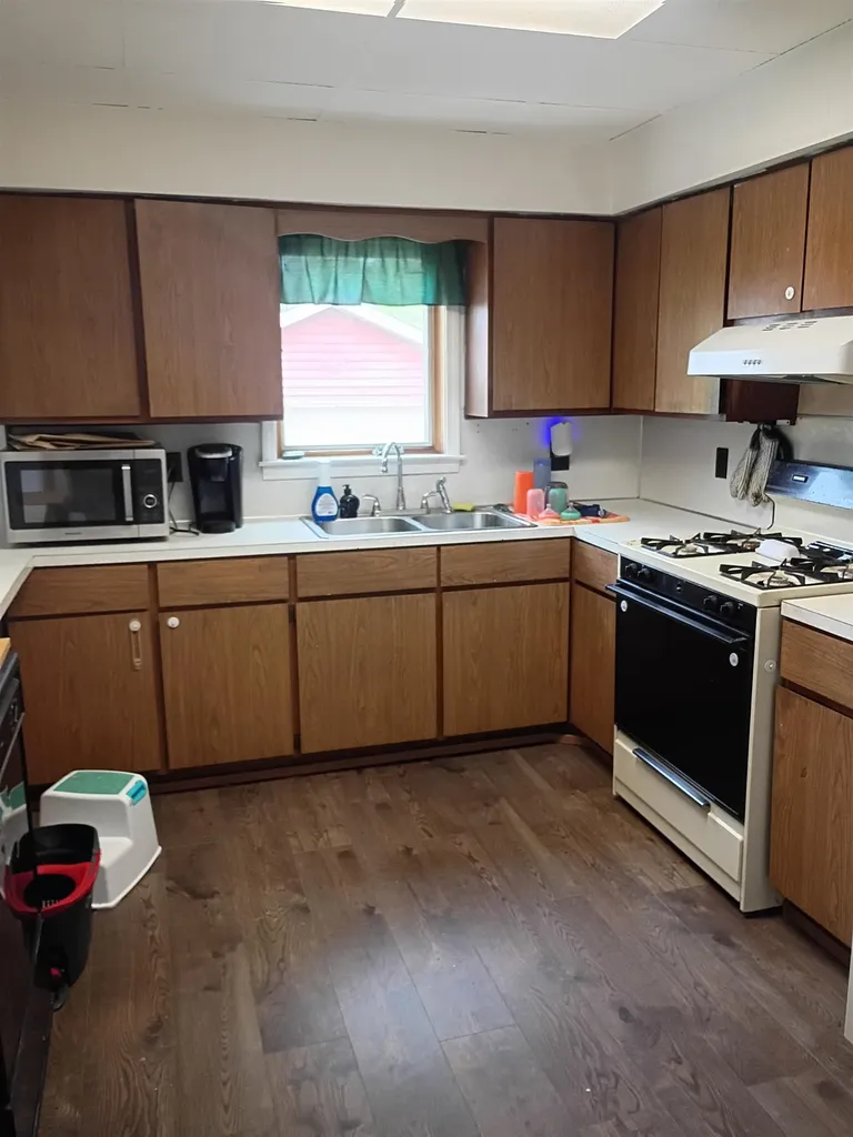 11440 Industrial Street Mt. Morris City MI 48458