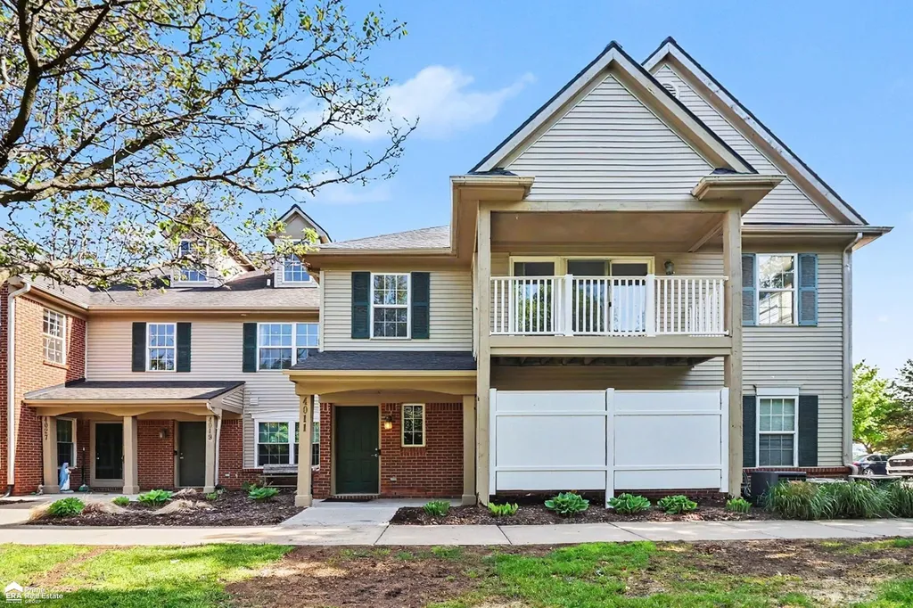4011 Hampton Ridge Boulevard Genoa Township MI 48843