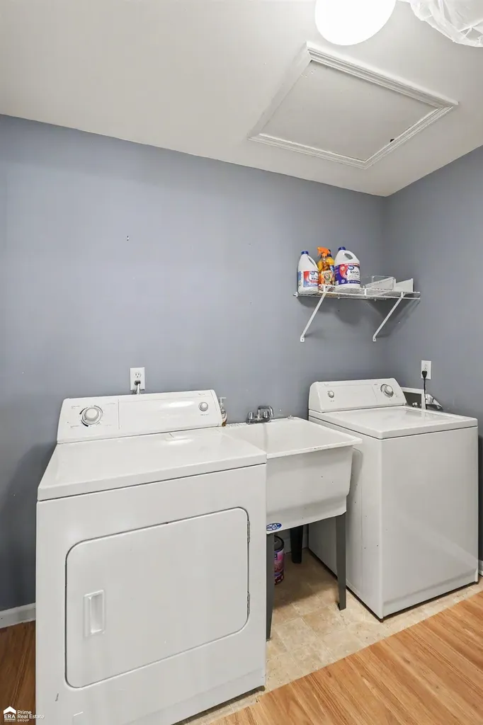 4011 Hampton Ridge Boulevard Genoa Township MI 48843