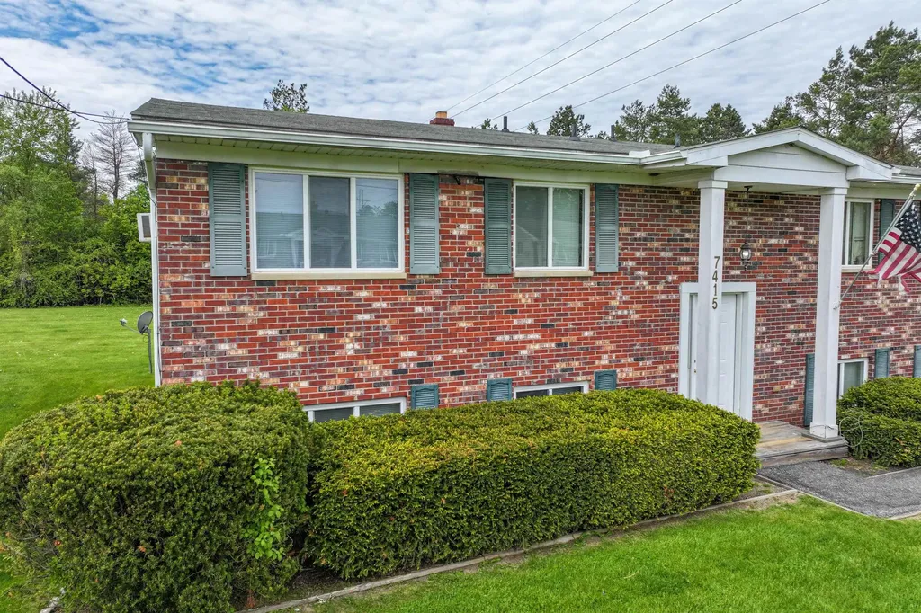 7415 Roger Thomas #2 Drive Genesee Charter Township MI 48458