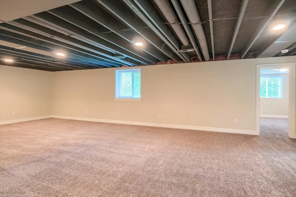 4448 Sunset Boulevard Burton City MI 48439