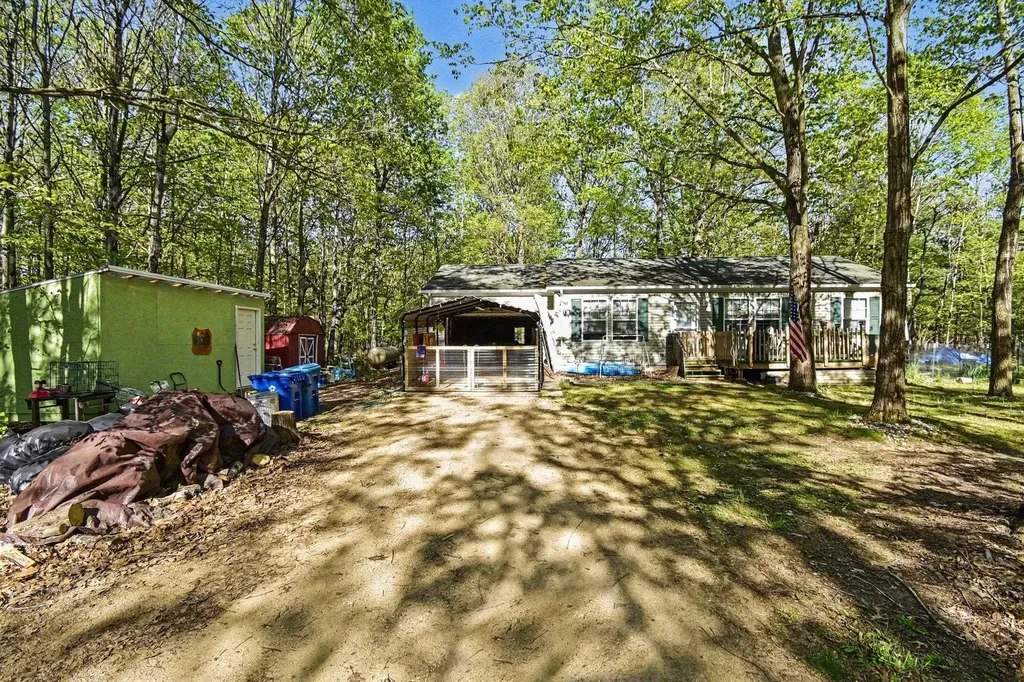 2738 Lakeshore Drive Secord Township MI 48624