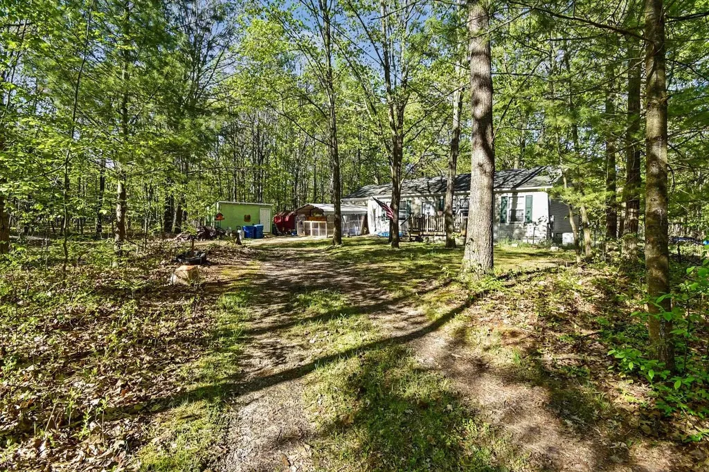 2738 Lakeshore Drive Secord Township MI 48624