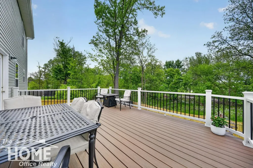 160 Ash Street Corunna City MI 48817
