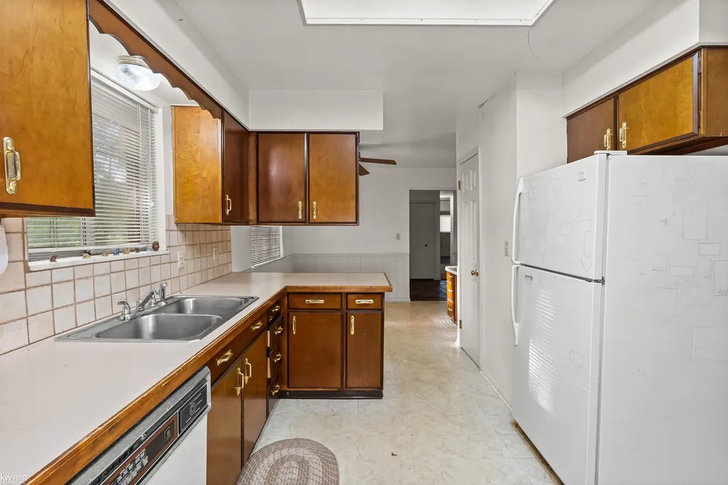 5531 Sugar Bush Lane Flint Charter Township MI 48532