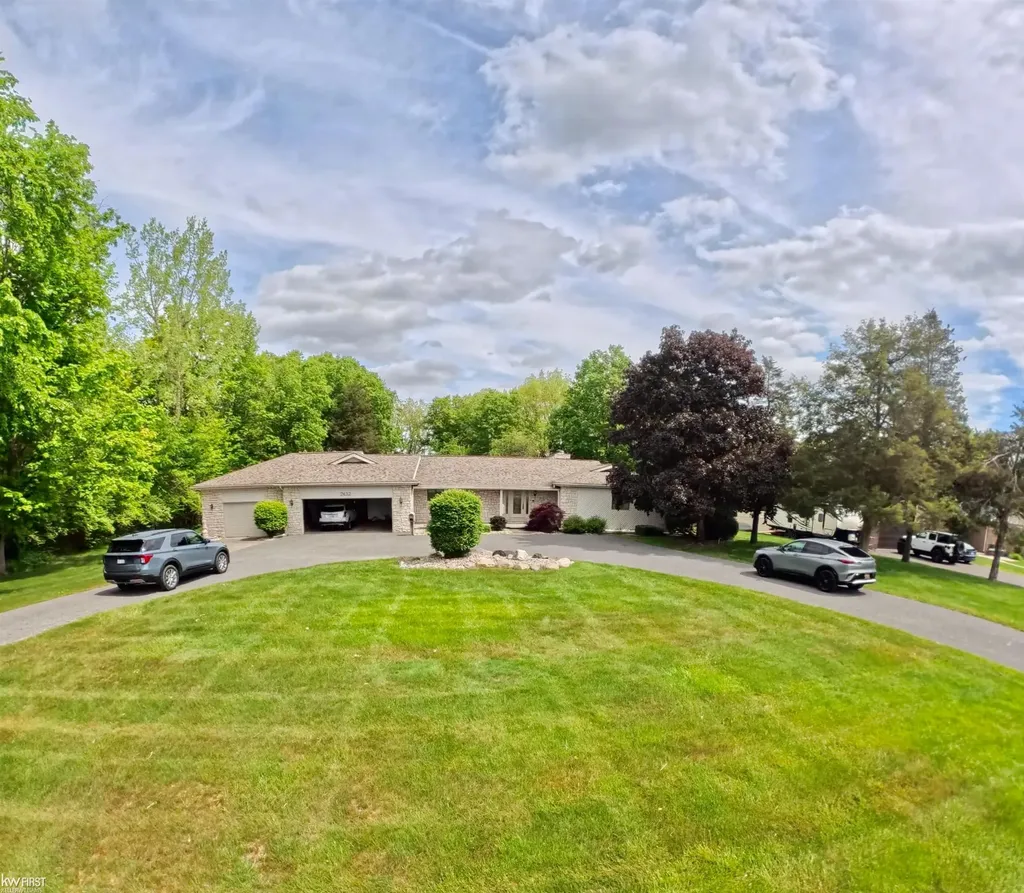 7432 River Road Flushing Charter Township MI 48433
