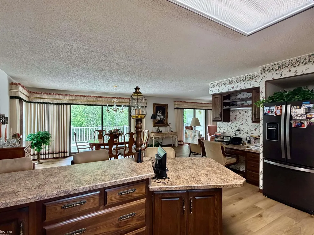 7432 River Road Flushing Charter Township MI 48433