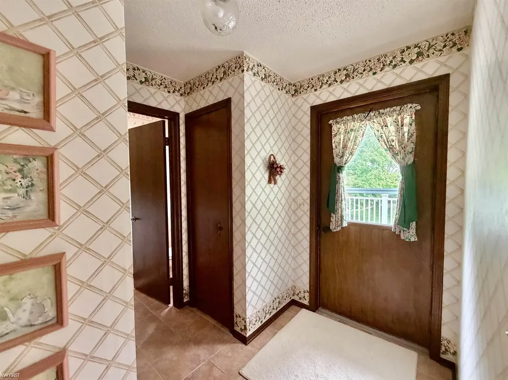 7432 River Road Flushing Charter Township MI 48433