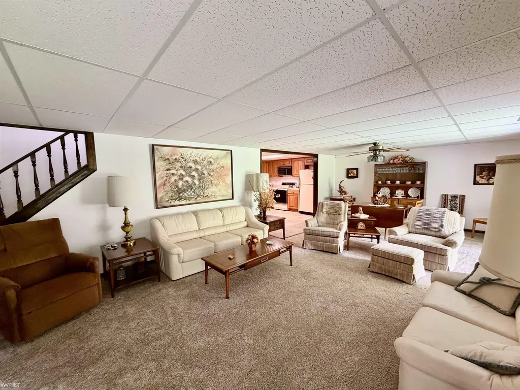 7432 River Road Flushing Charter Township MI 48433