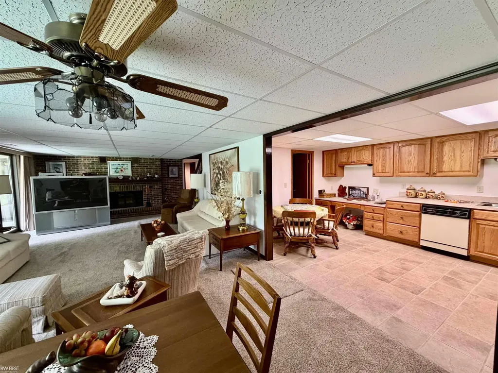 7432 River Road Flushing Charter Township MI 48433