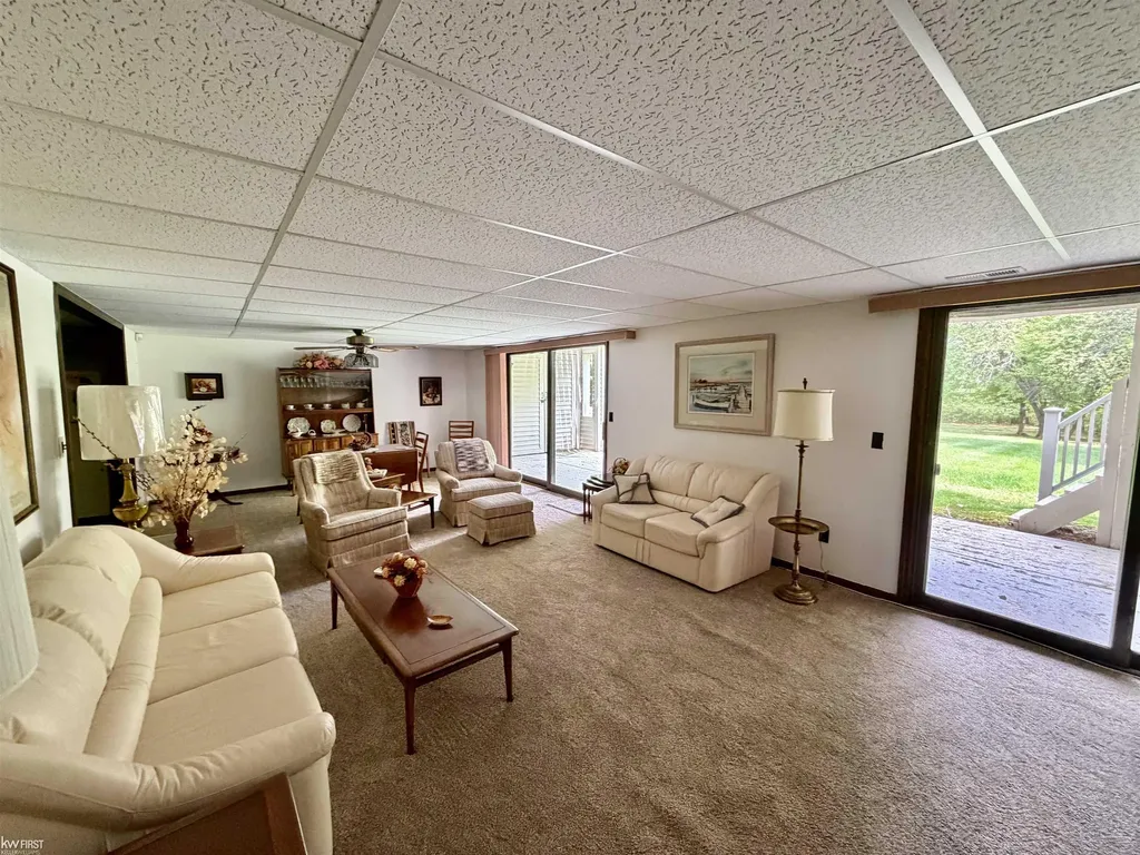7432 River Road Flushing Charter Township MI 48433