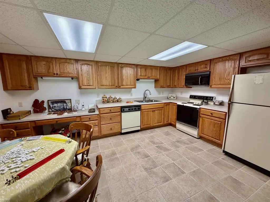 7432 River Road Flushing Charter Township MI 48433