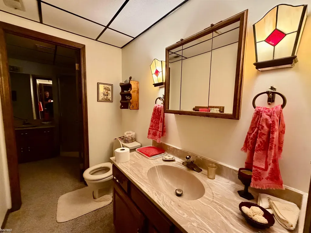 7432 River Road Flushing Charter Township MI 48433