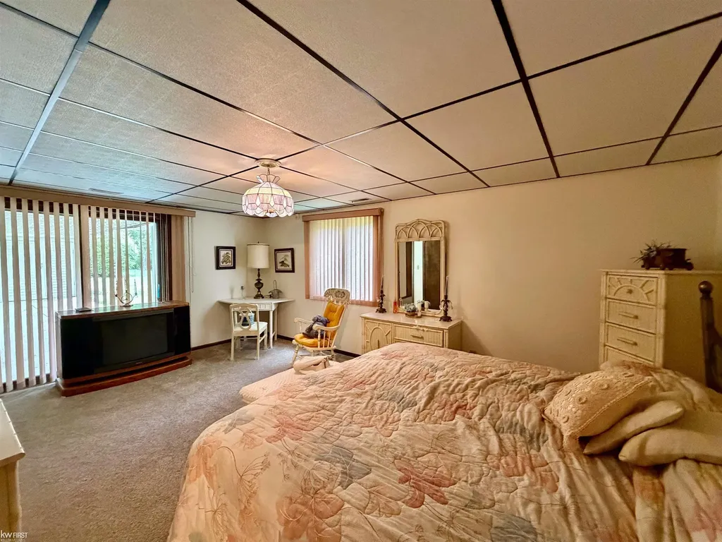 7432 River Road Flushing Charter Township MI 48433